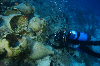 Illustration for article titled This Massive Shipwreck Graveyard Is Way Bigger Than Scientists Thought